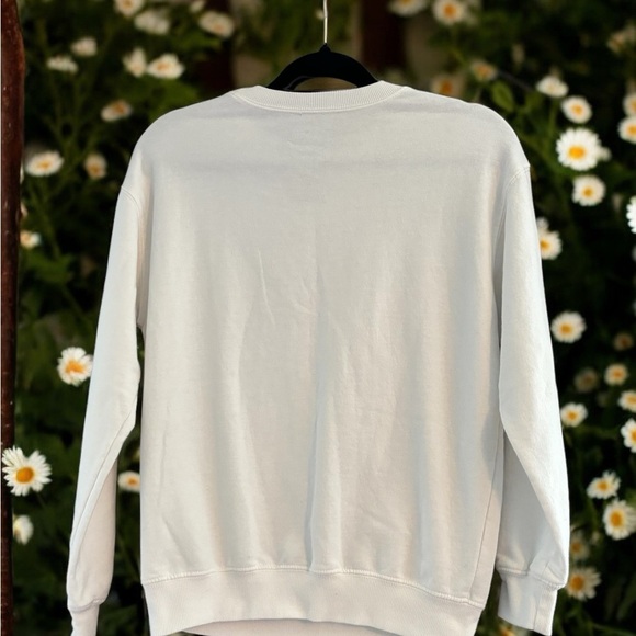 Hello Kitty White Graphic Print Crewneck Sweatshirt. Size XS. Great Condition. - Picture 3 of 6